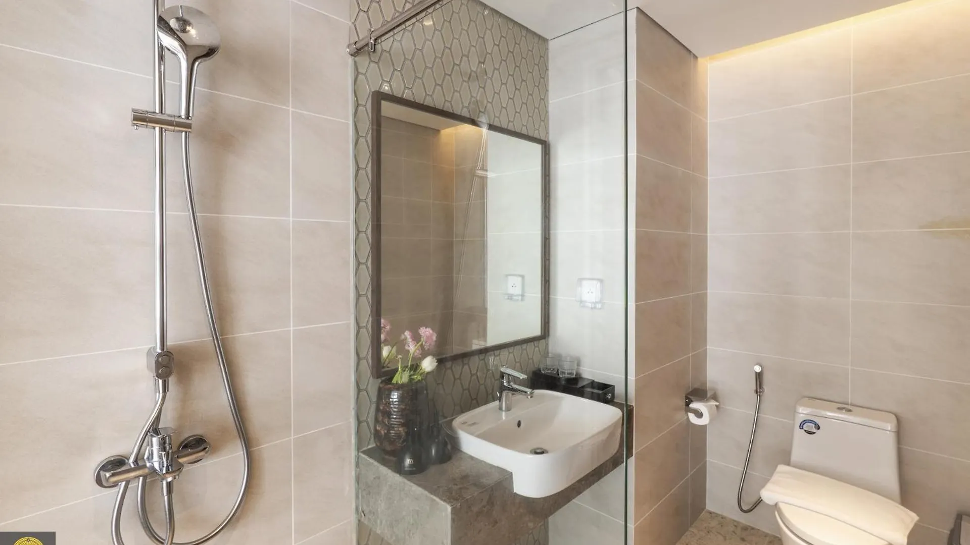 ***** Hotel Mandala Oceanfront Driftwood Resort Phan Thiết Vietnam