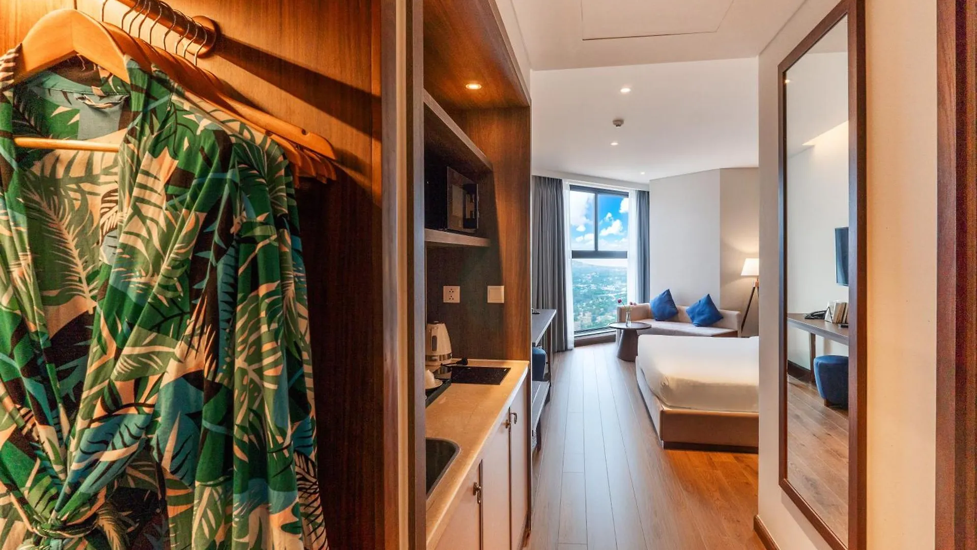 Mandala Oceanfront Driftwood Resort Phan Thiết 5*,  Vietnam