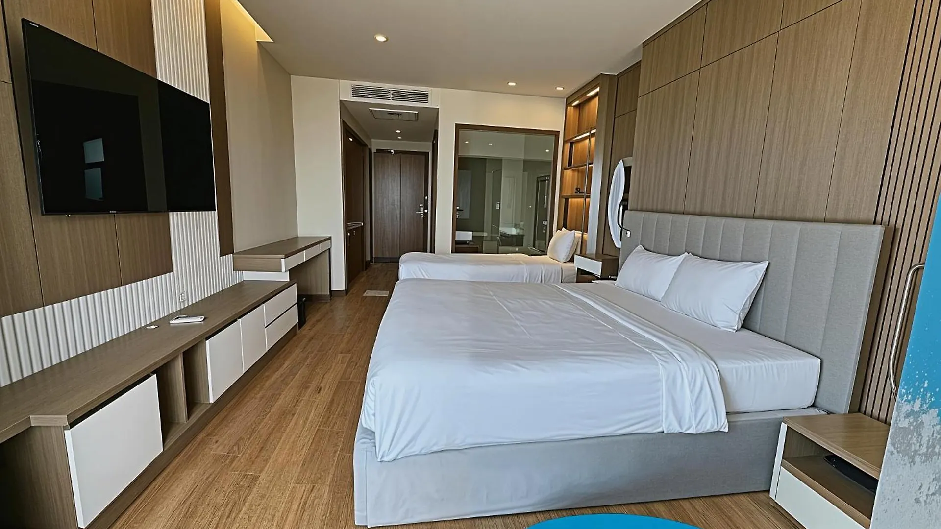 Hotel Mandala Oceanfront Driftwood Resort Phan Thiet